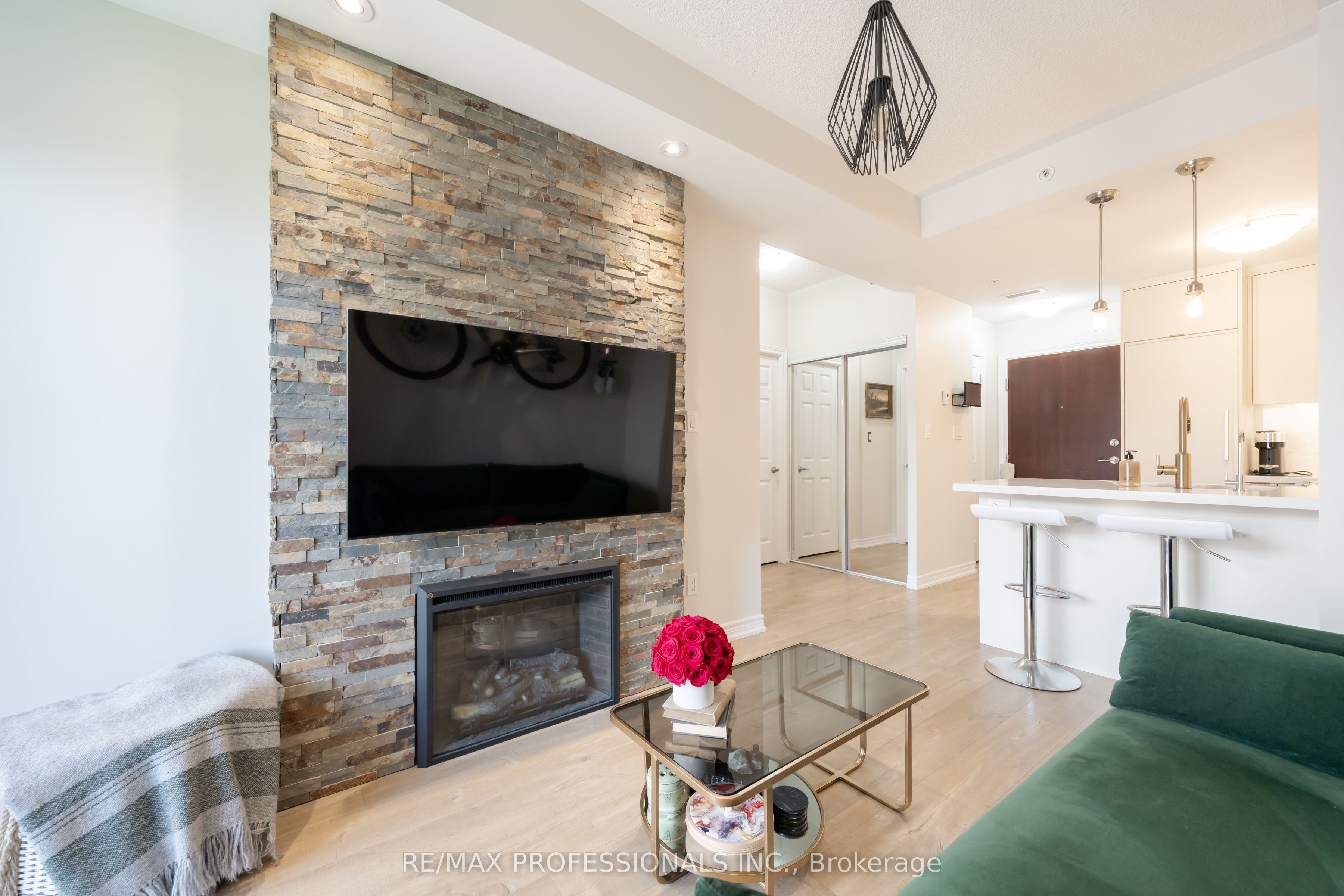 73 Washington Avenue 405 Property Photo 4