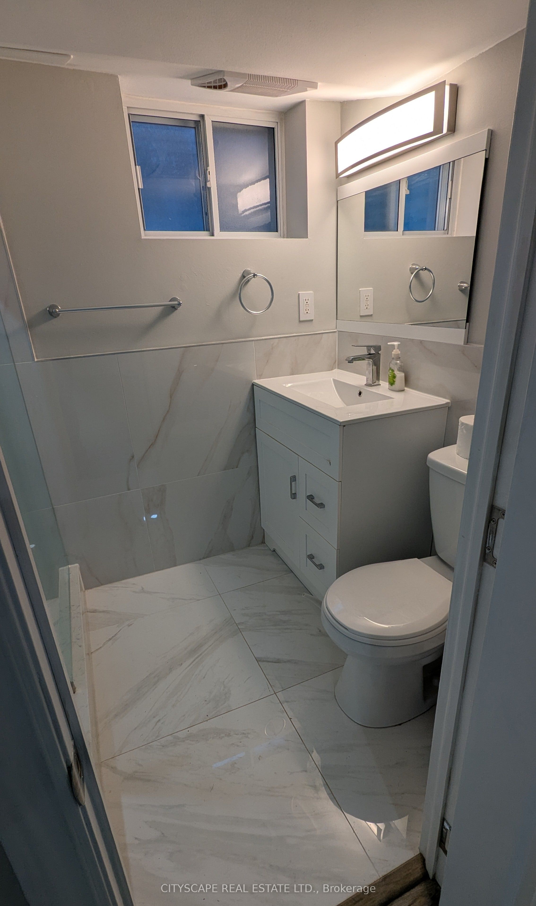 16 Melody Road Basement Property Photo 14