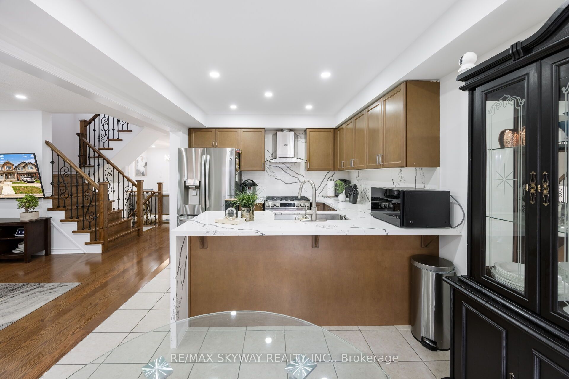 92 Stedford Crescent Property Photo 10