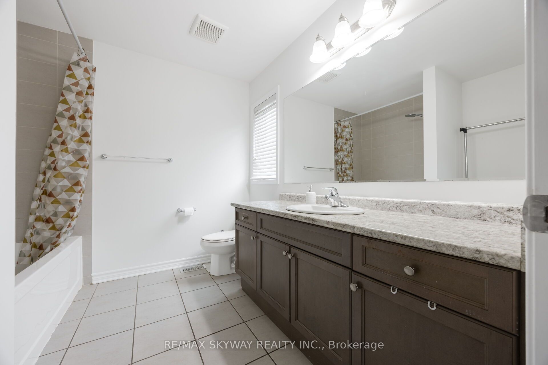 92 Stedford Crescent Property Photo 20