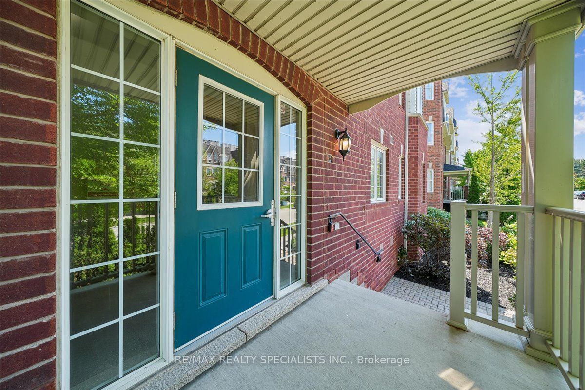 614 Shoreline Drive 5 Property Photo 6
