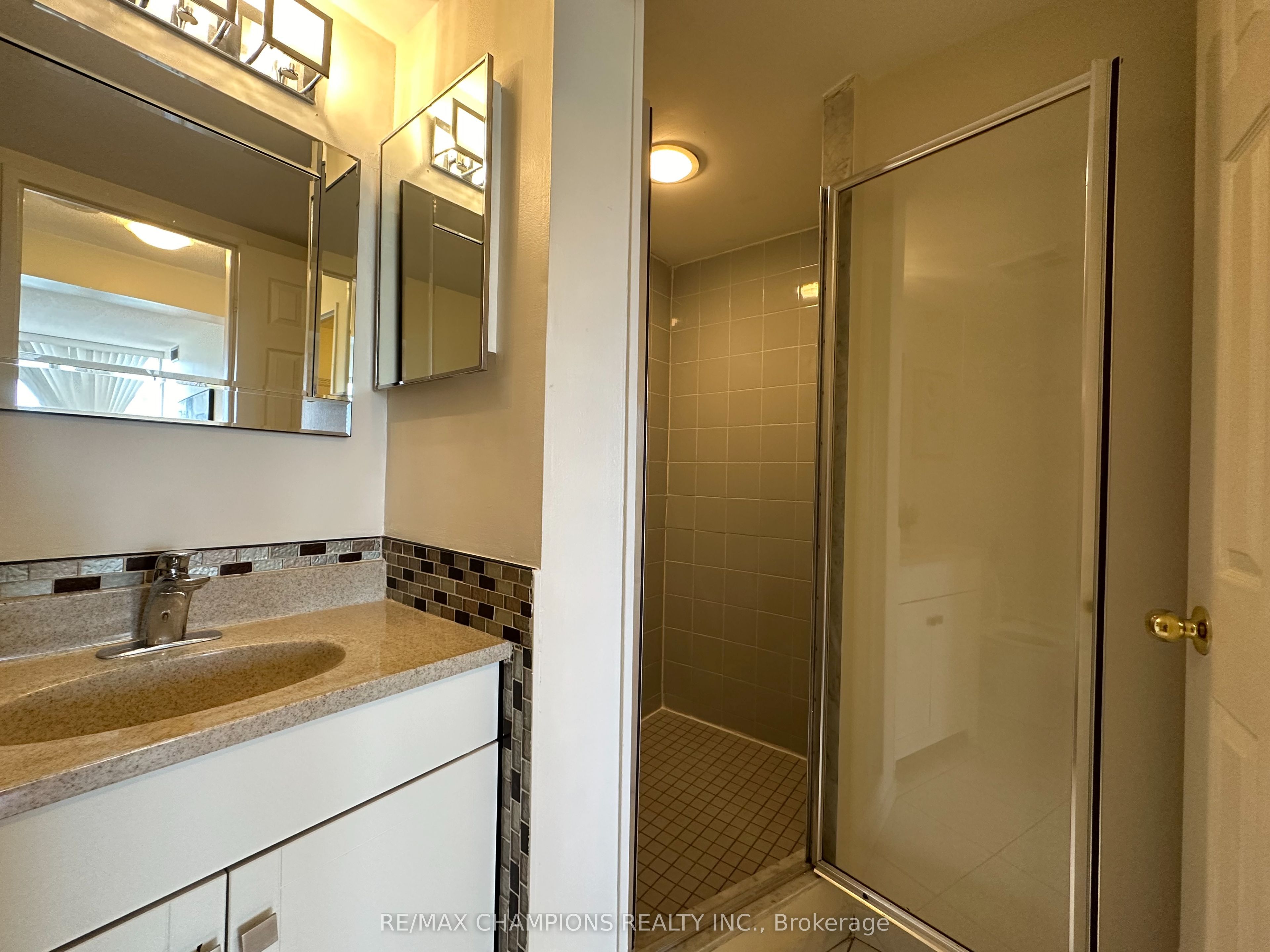 400 Webb Drive 1204 Property Photo 17