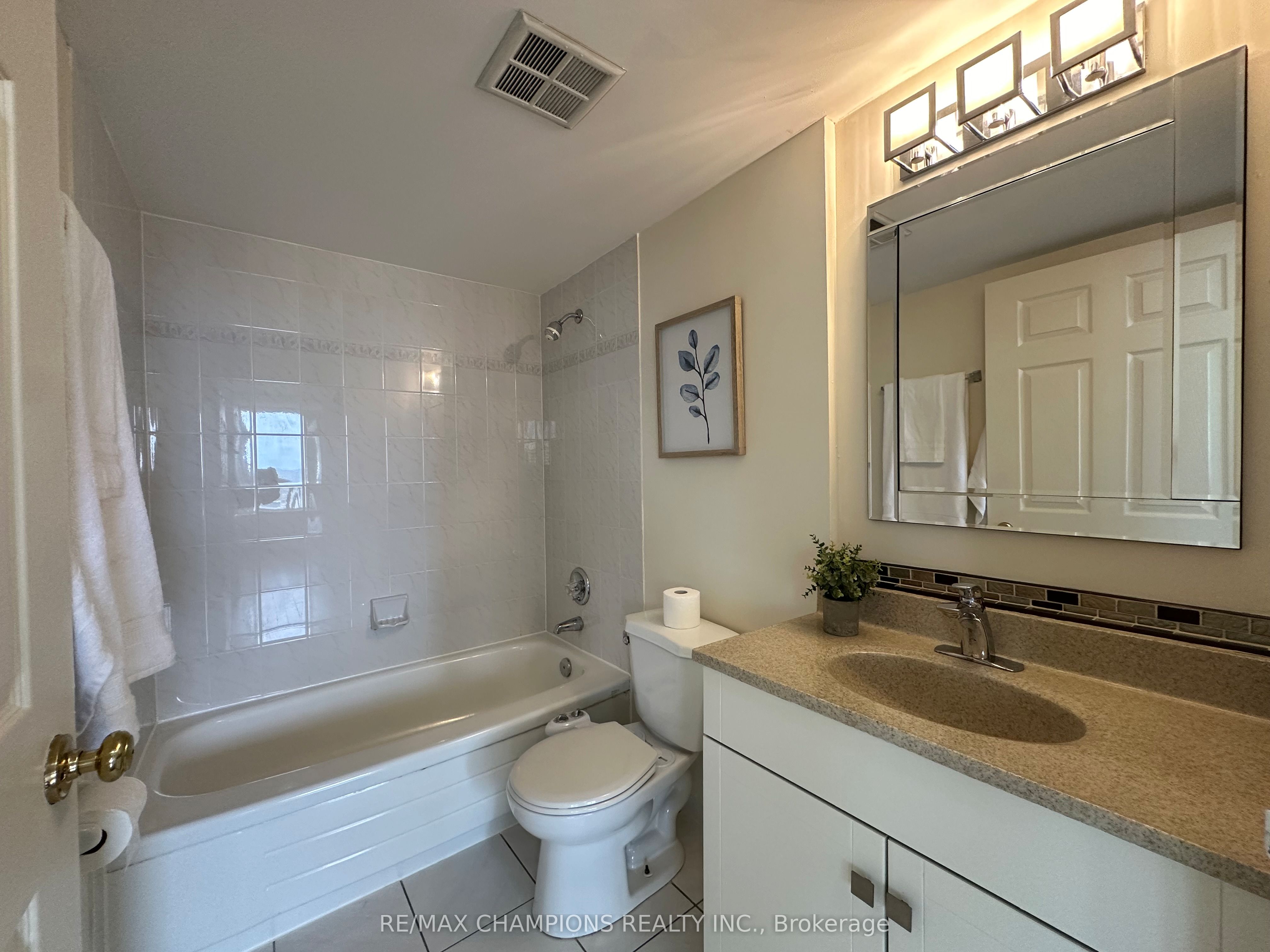 400 Webb Drive 1204 Property Photo 20
