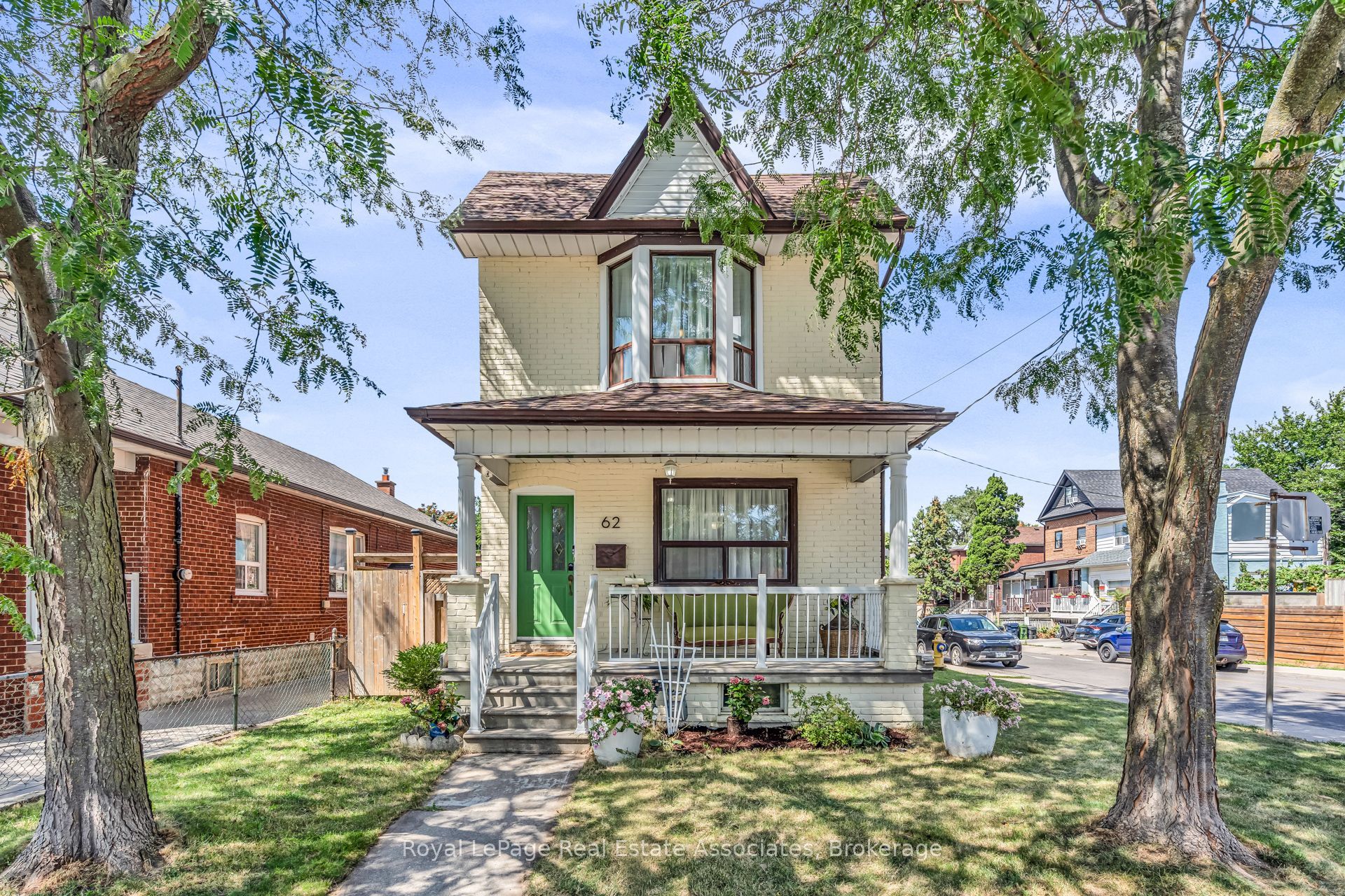 62 Rowntree Avenue Property Photo 1