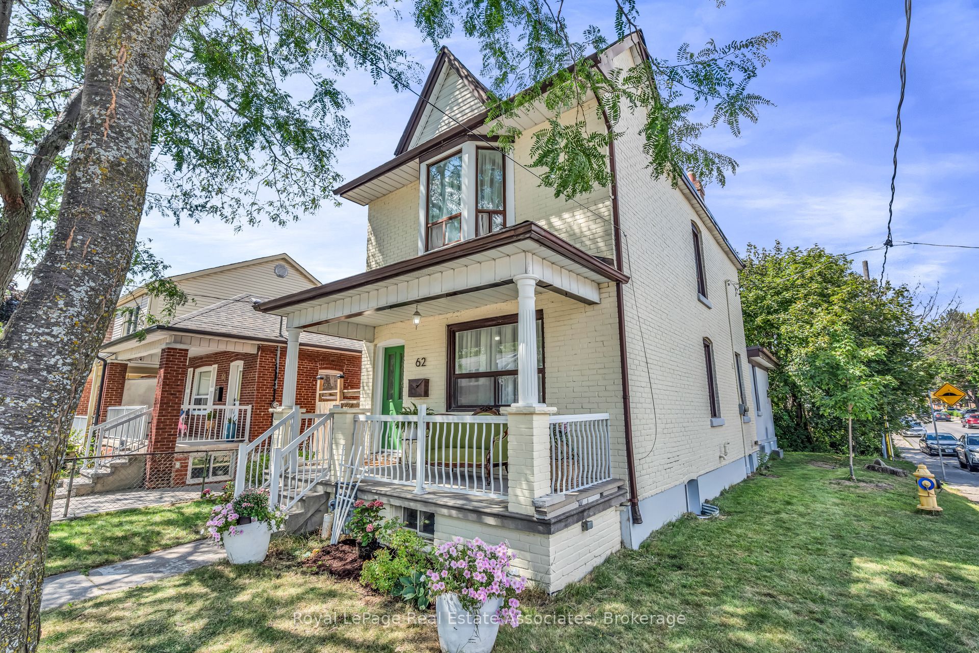 62 Rowntree Avenue Property Photo 3