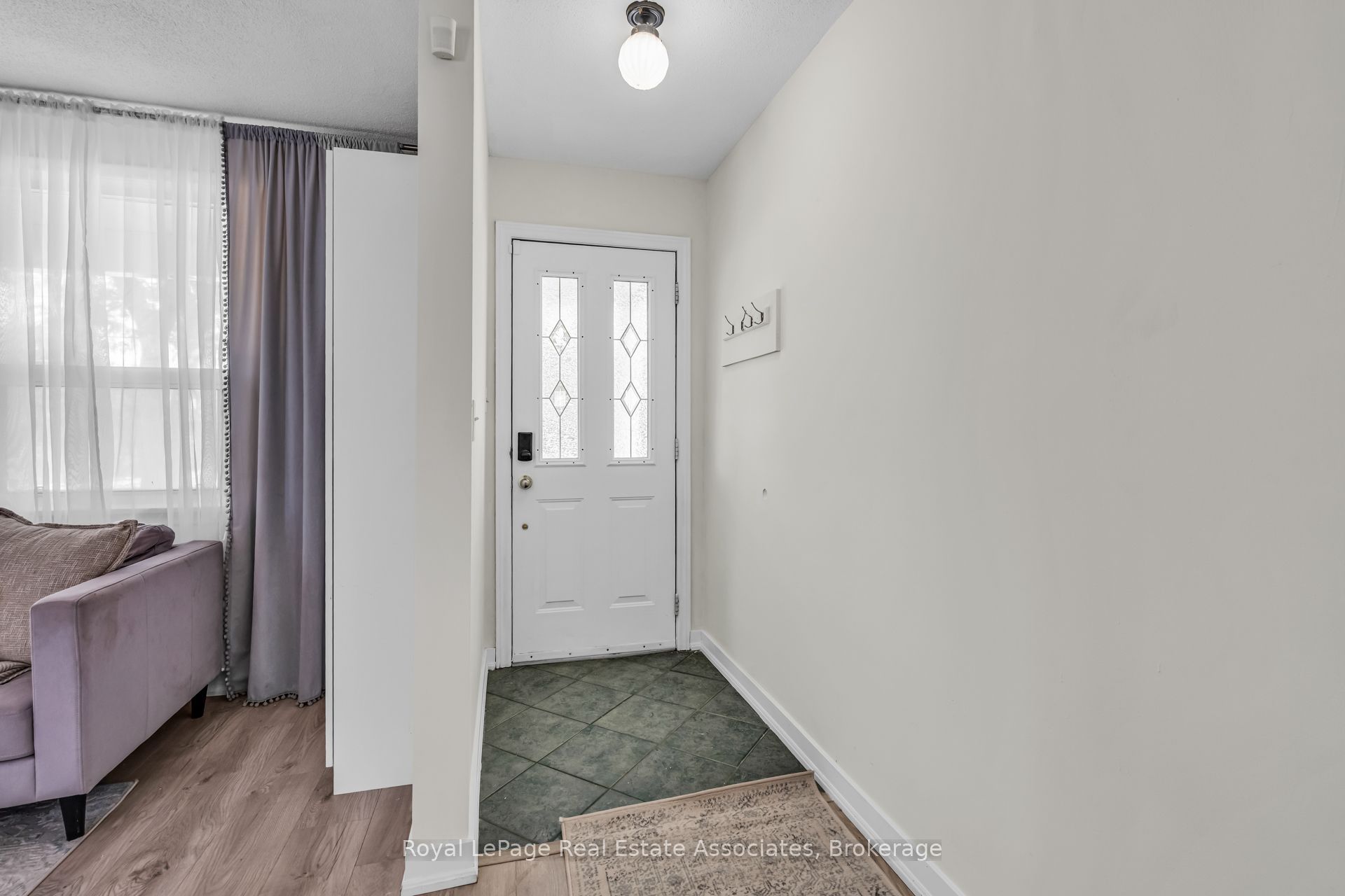 62 Rowntree Avenue Property Photo 9