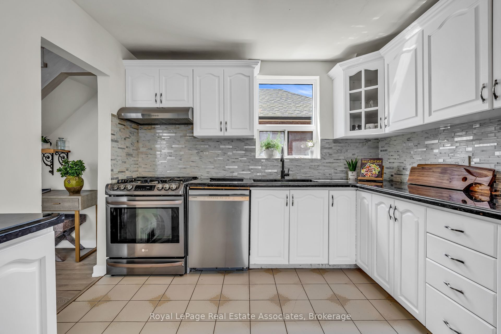 62 Rowntree Avenue Property Photo 20