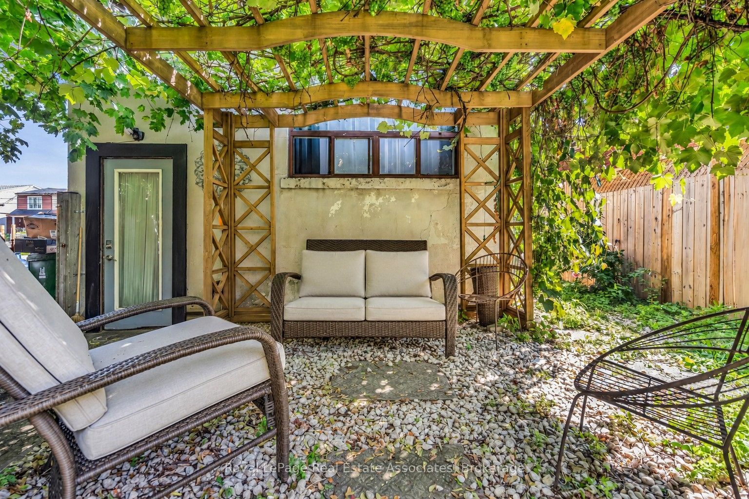 62 Rowntree Avenue Property Photo 42