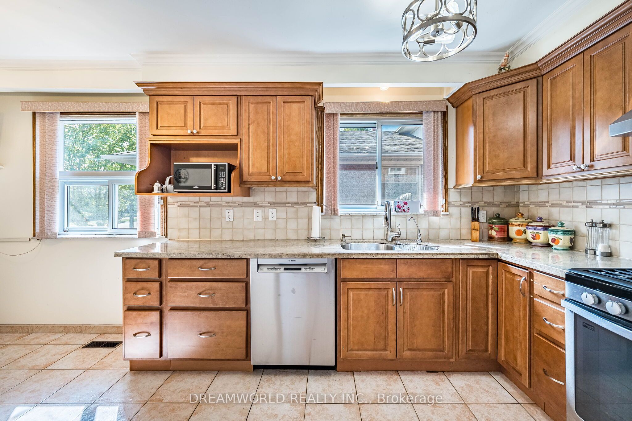 297 Derrydown Road Property Photo 18