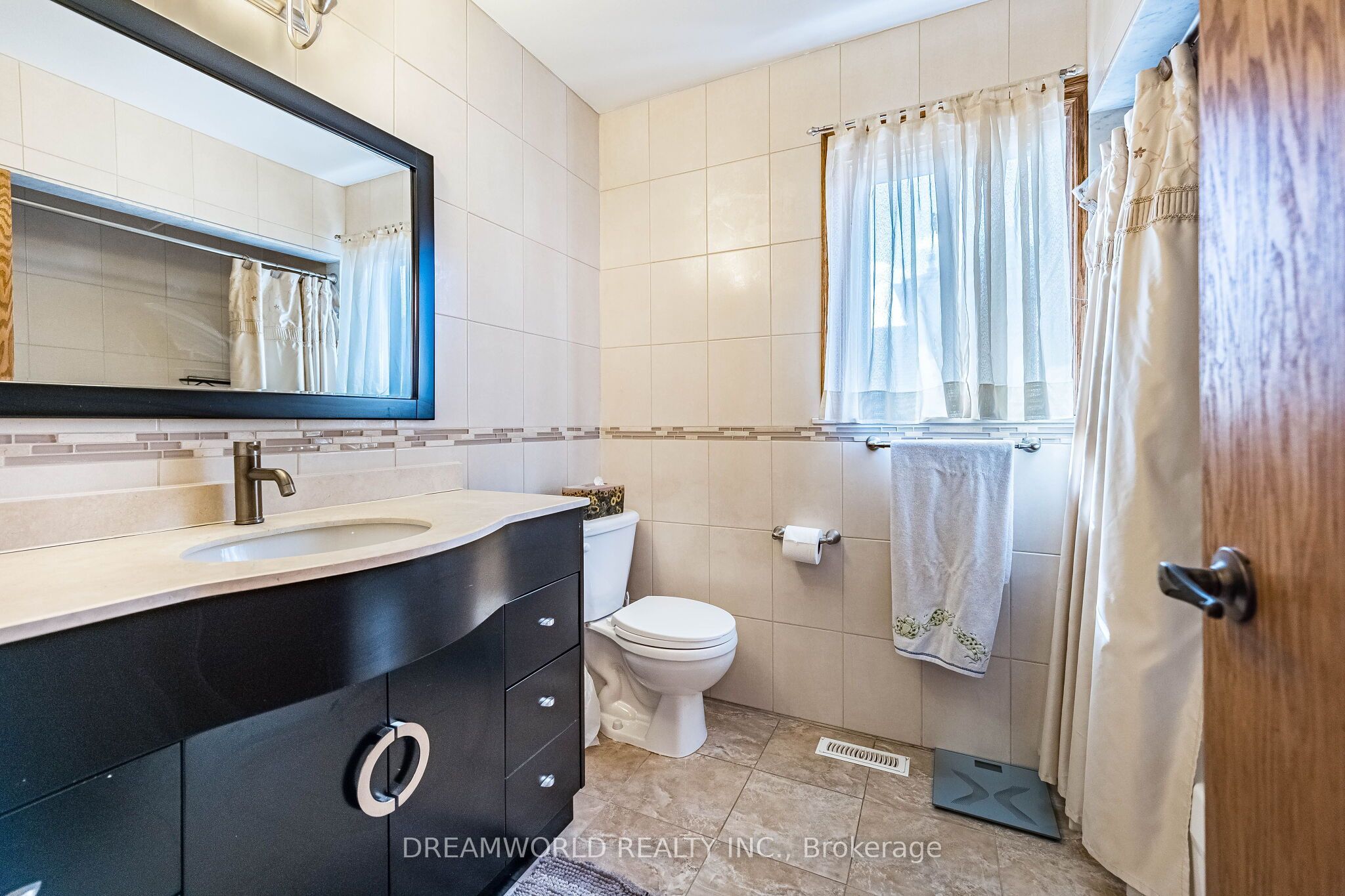 297 Derrydown Road Property Photo 27