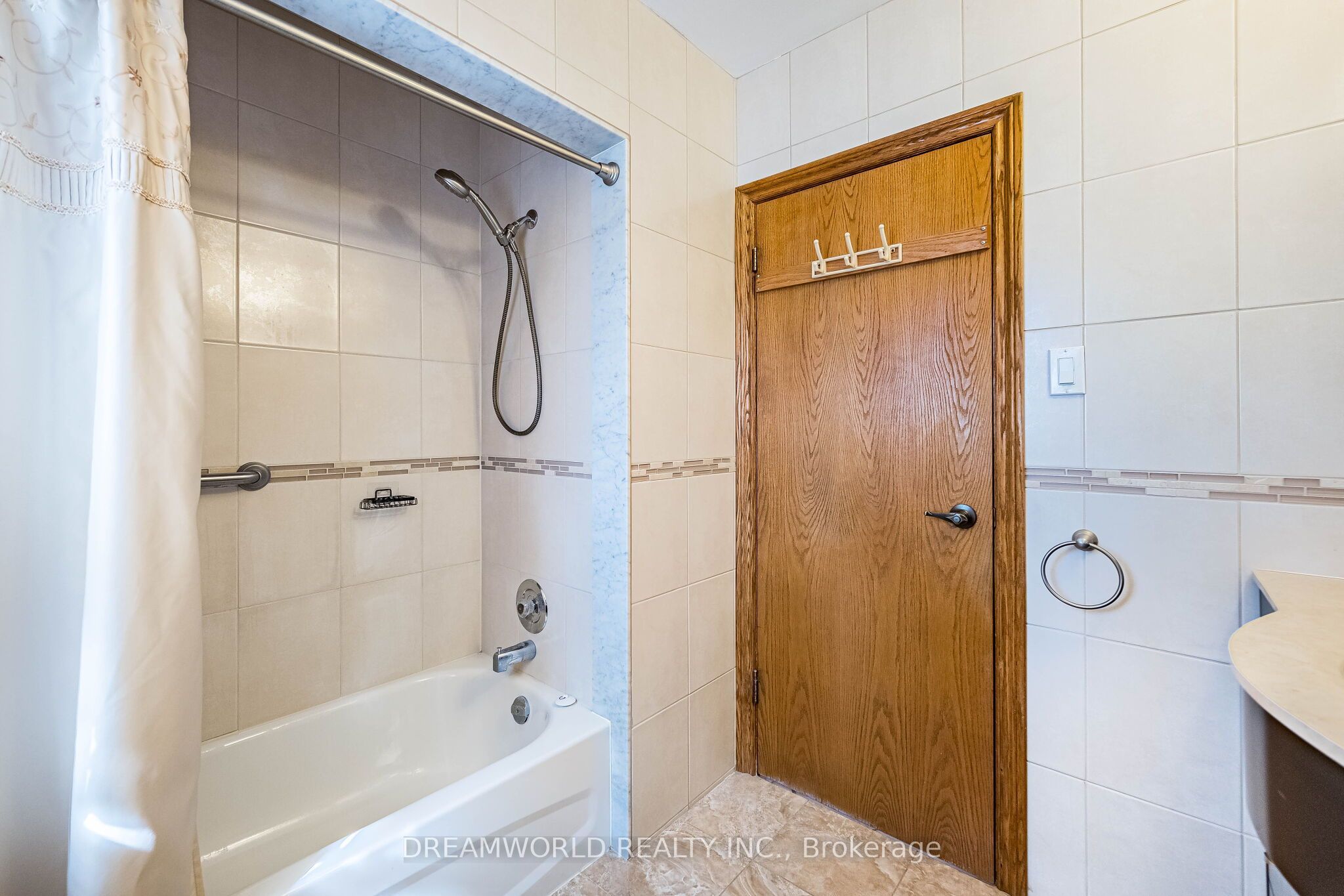 297 Derrydown Road Property Photo 28