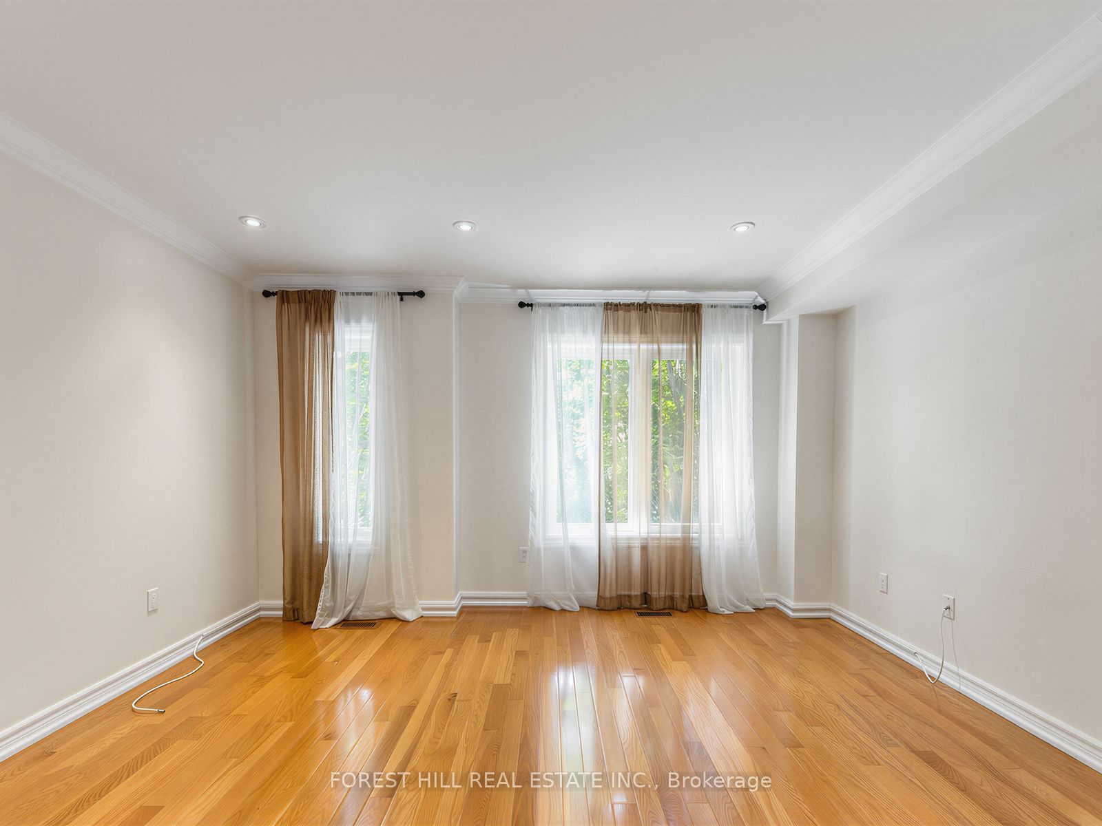 37 Birdstone Crescent Property Photo 13