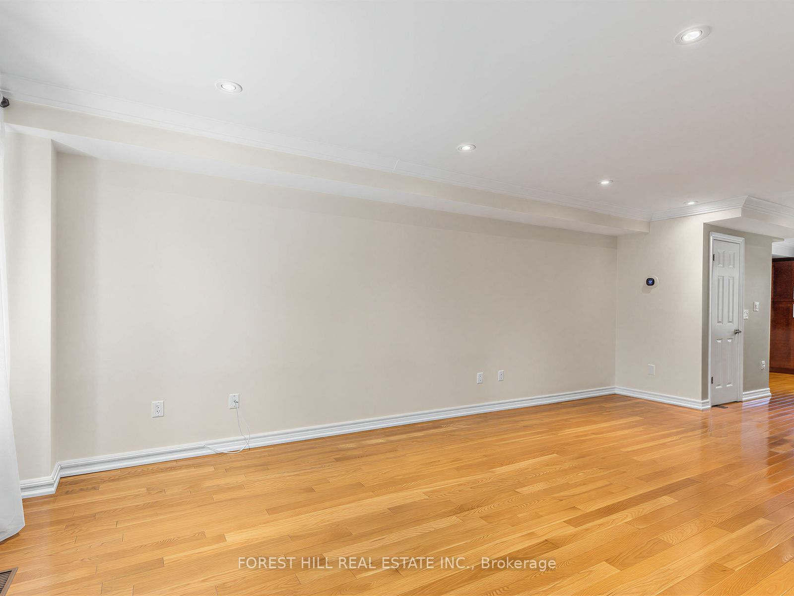 37 Birdstone Crescent Property Photo 16