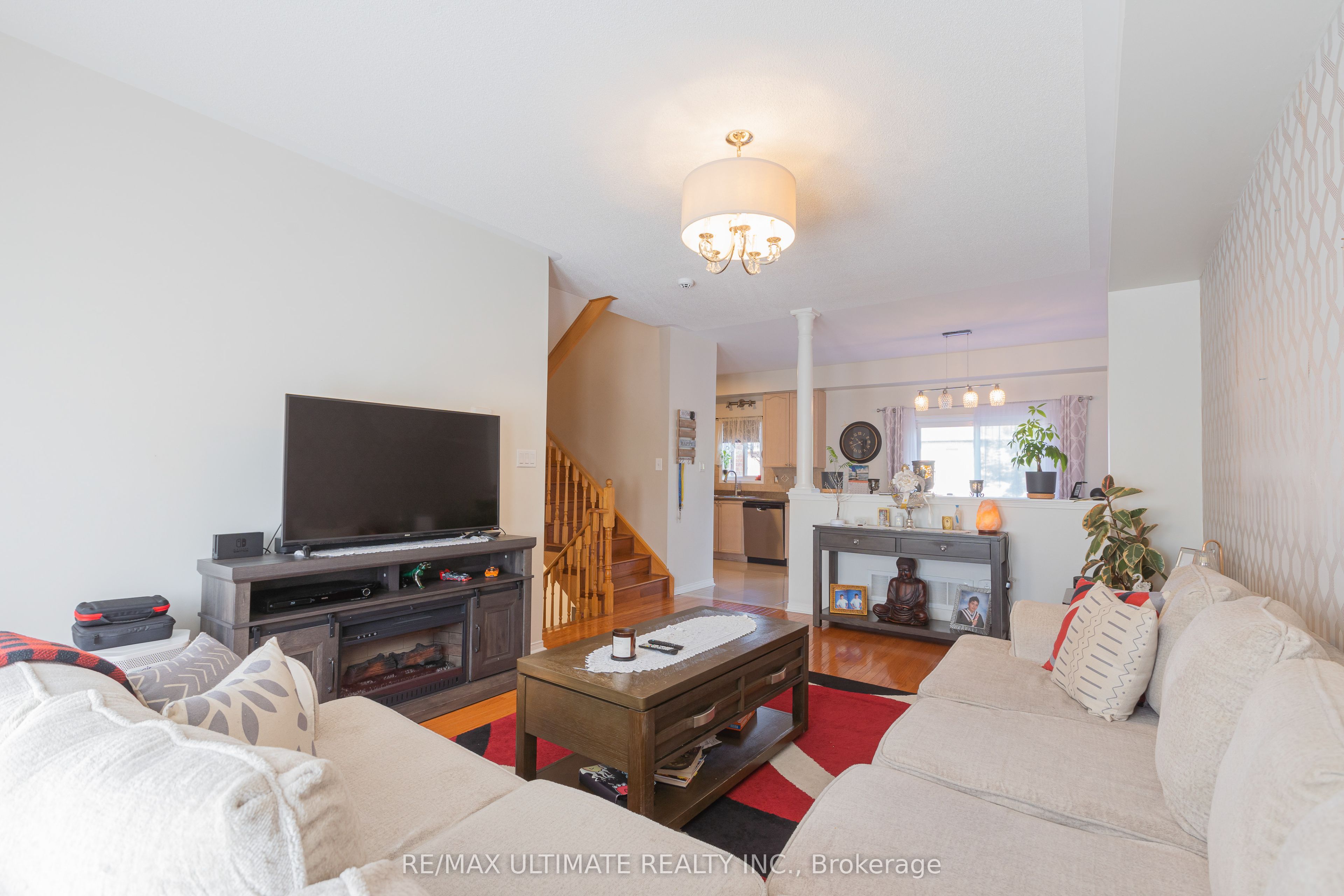 6560 Opera Glass Crescent Property Photo 10
