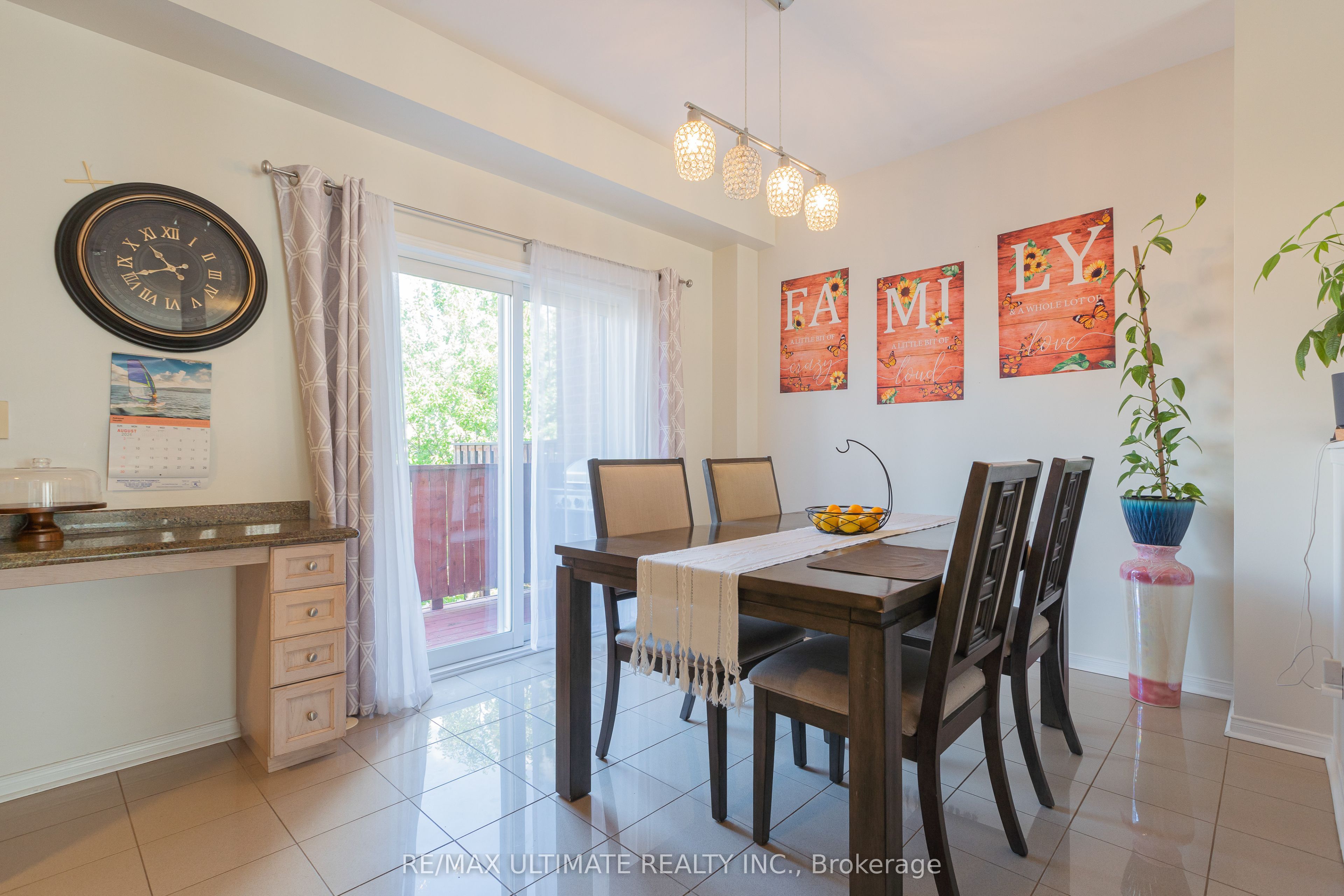 6560 Opera Glass Crescent Property Photo 11