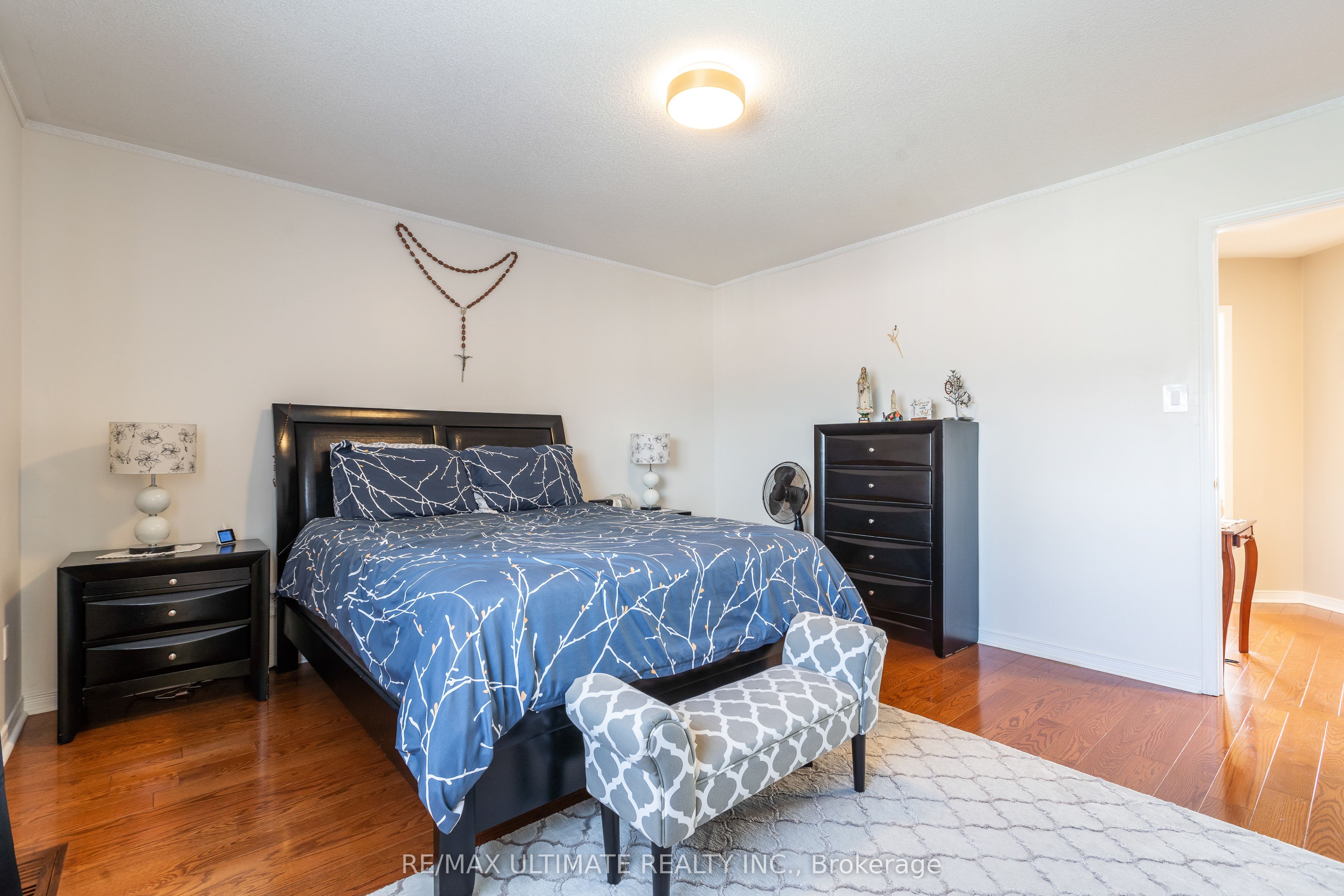 6560 Opera Glass Crescent Property Photo 25