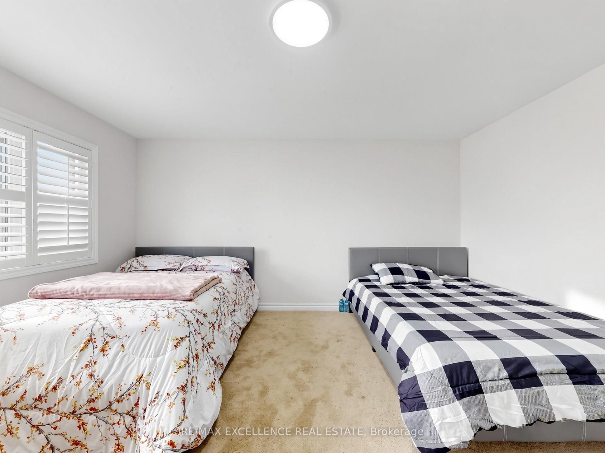 61 Campwood Crescent Property Photo 24