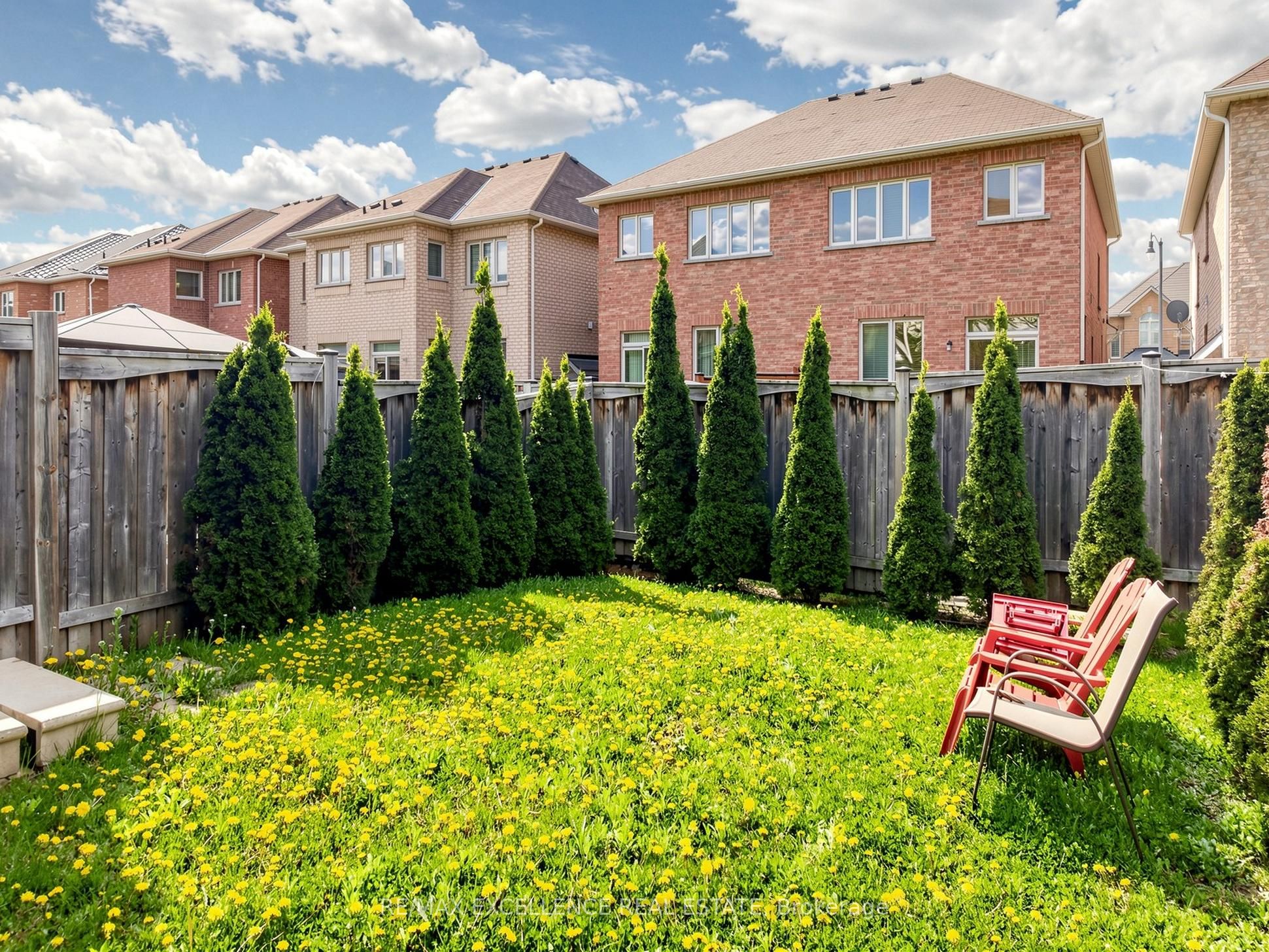 61 Campwood Crescent Property Photo 49