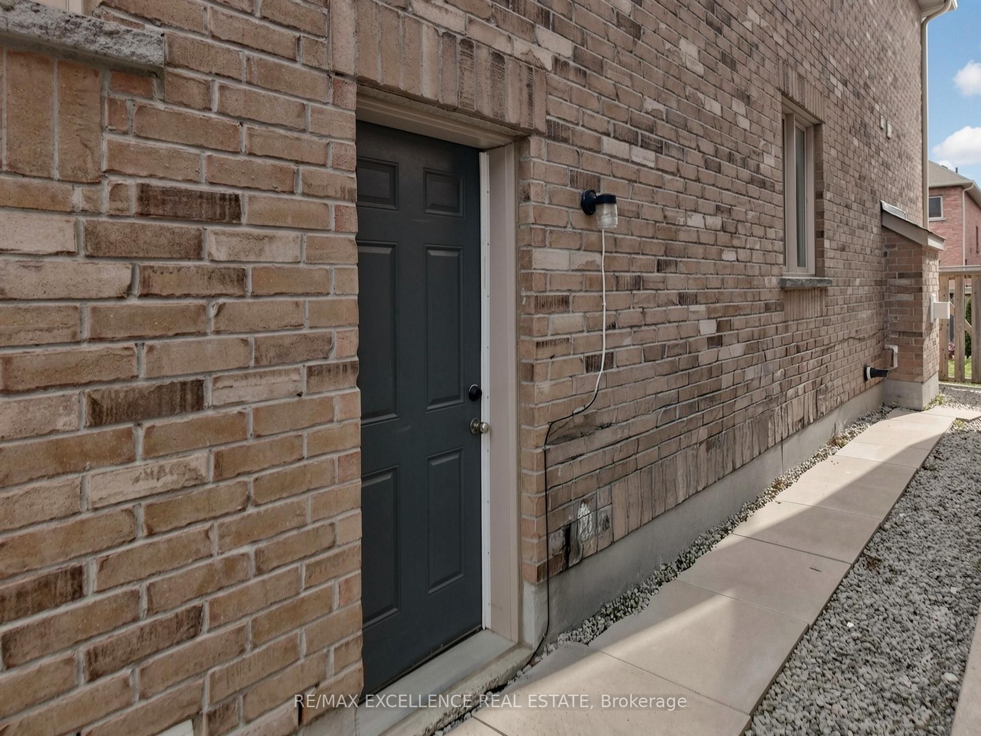 61 Campwood Crescent Property Photo 50