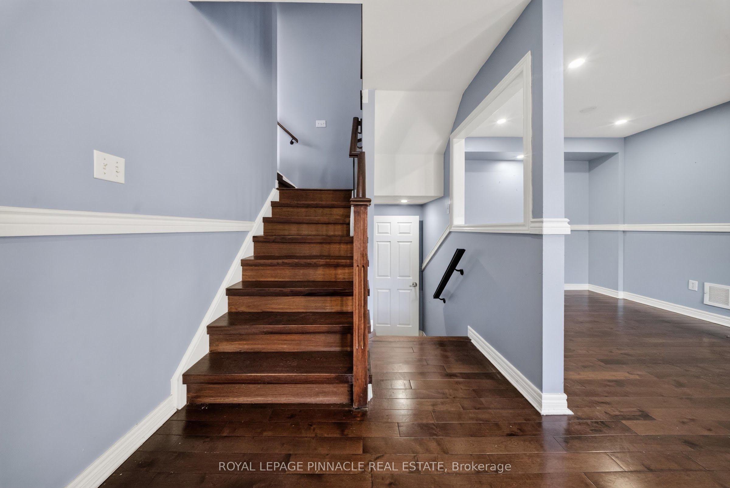 23 Prince Crescent Property Photo 8