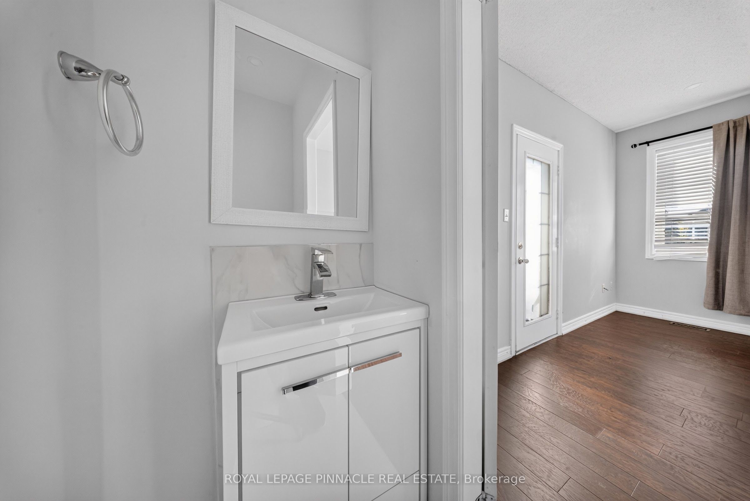 23 Prince Crescent Property Photo 25
