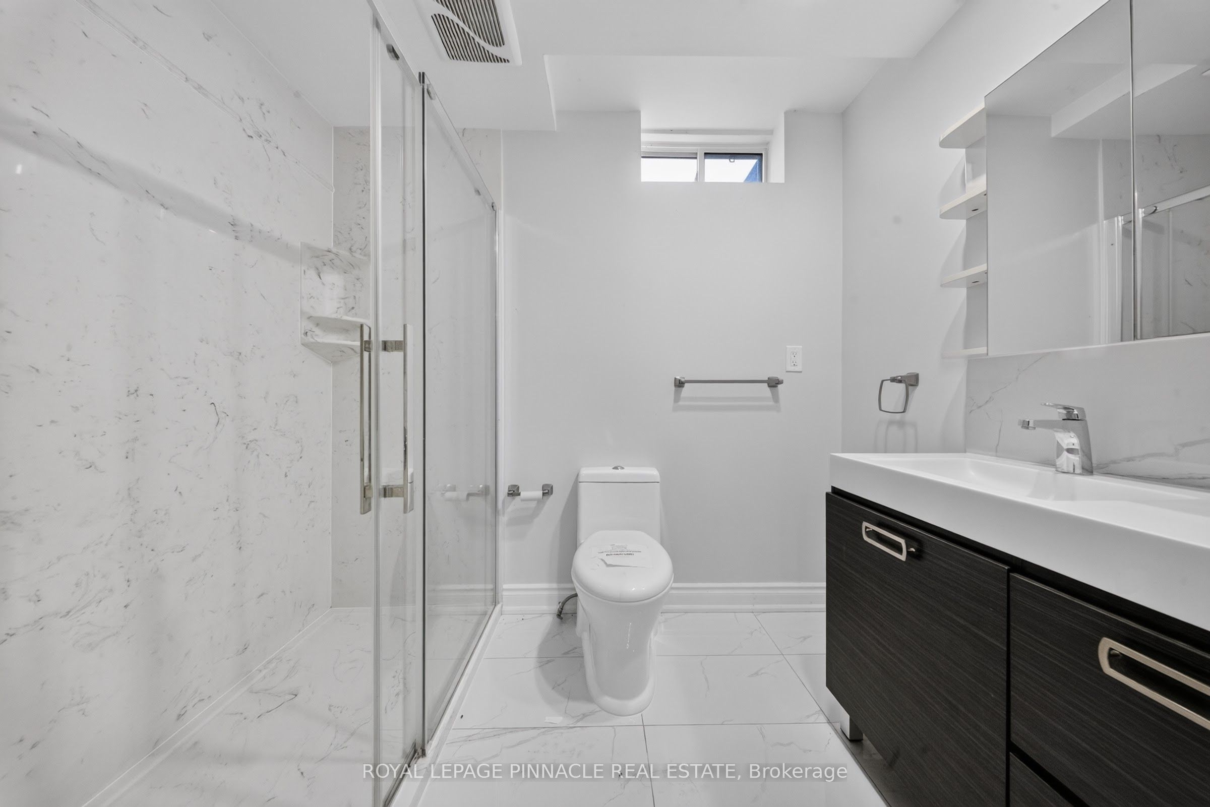 23 Prince Crescent Property Photo 45