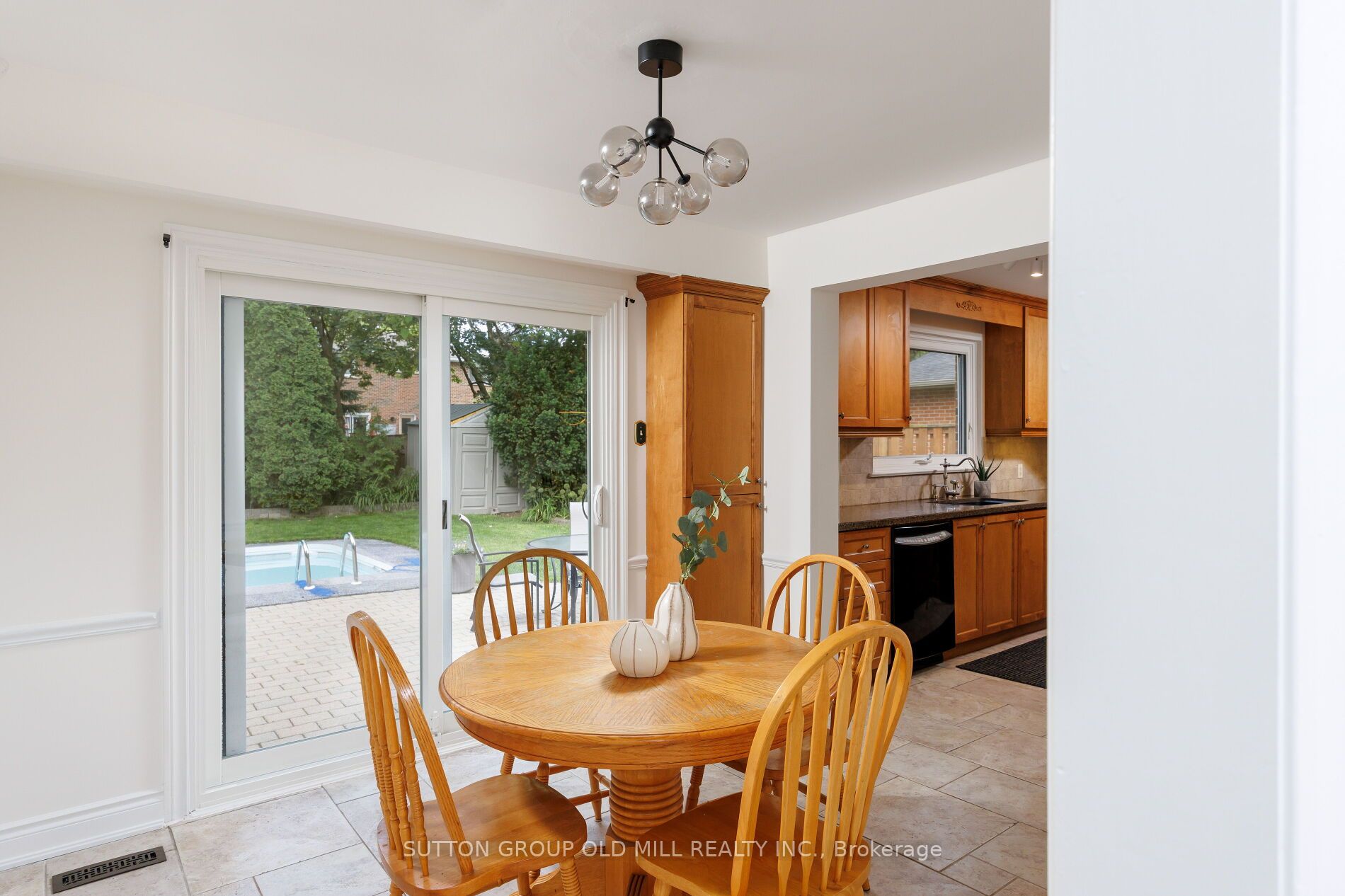 853 Kowal Drive Property Photo 16