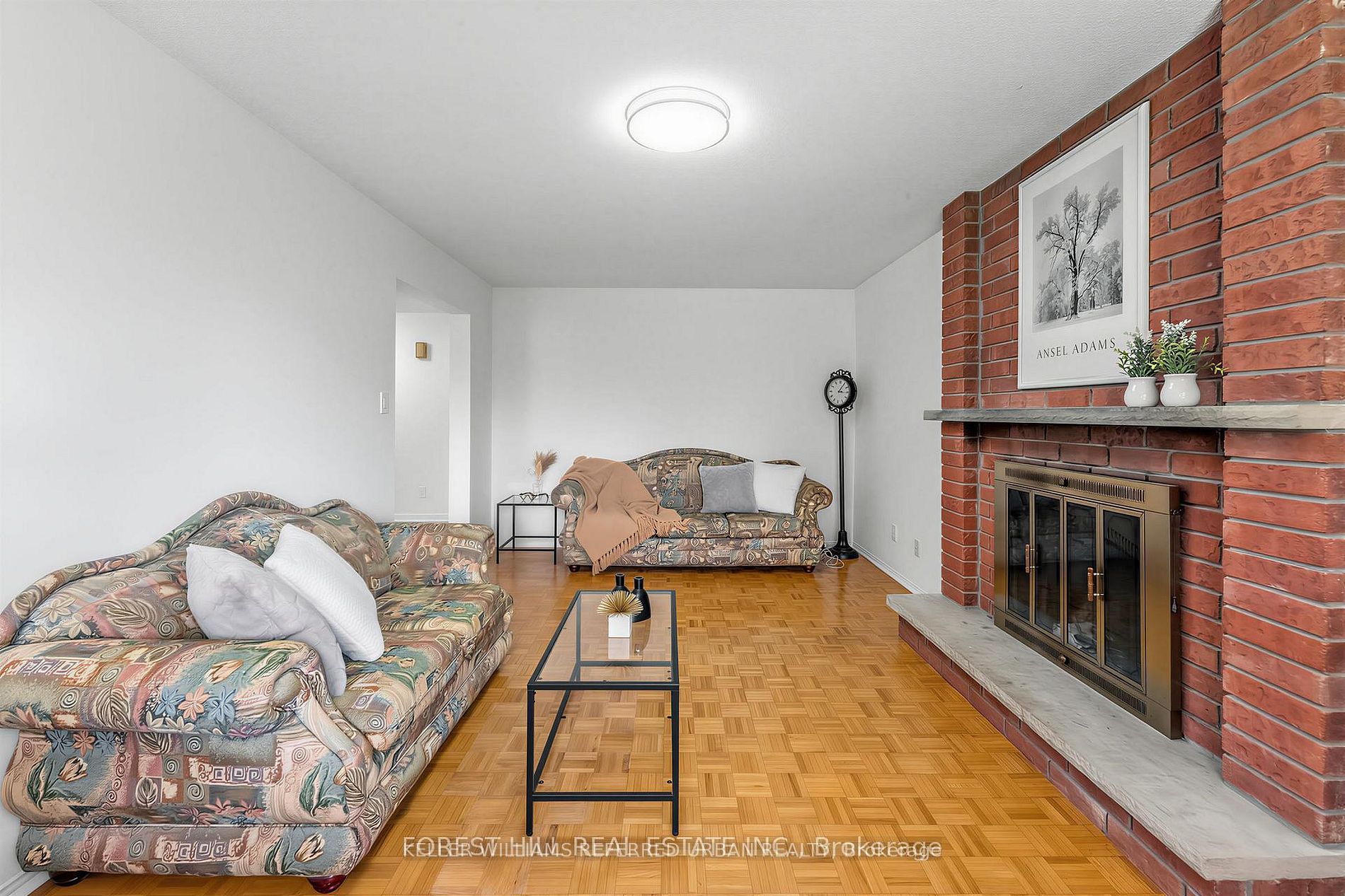 4129 Molly Avenue Property Photo 8