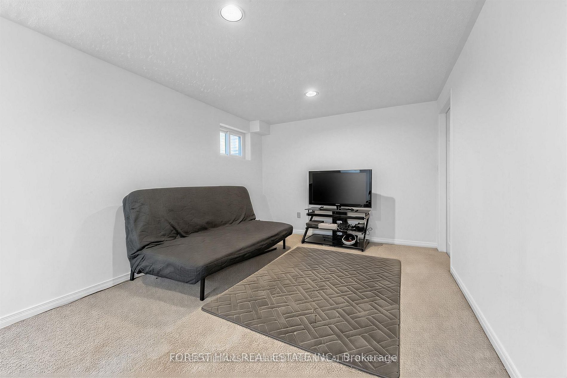 4129 Molly Avenue Property Photo 22