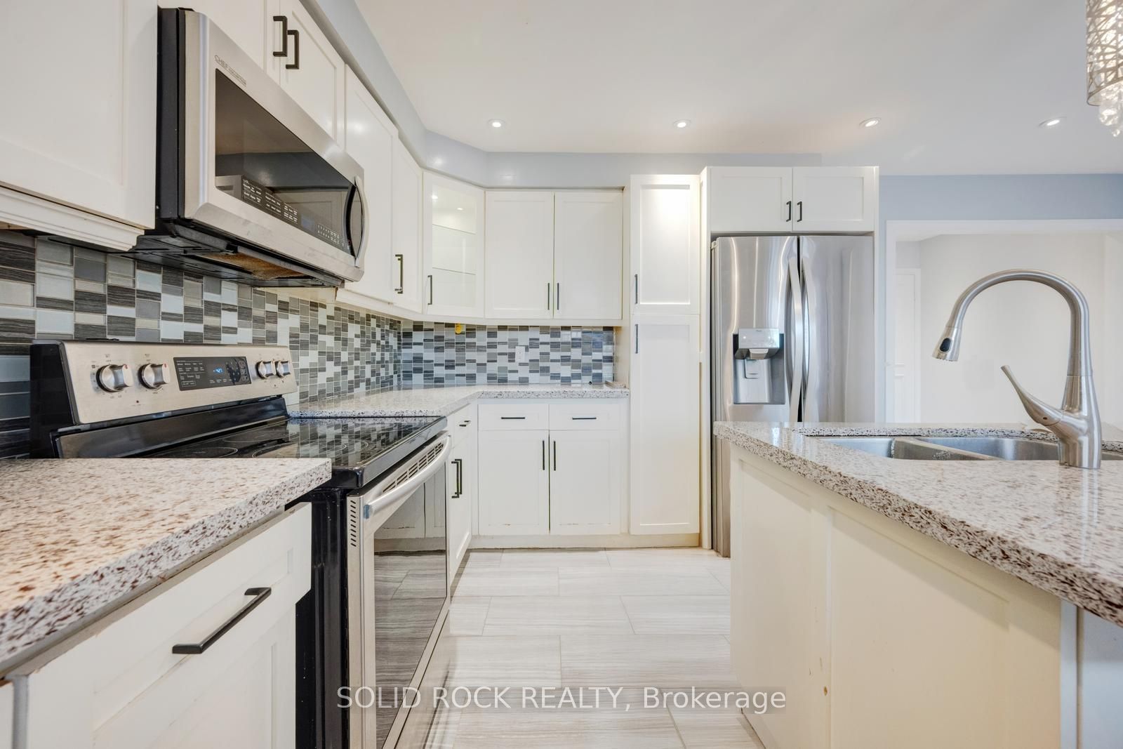18 Maple Bush Avenue Property Photo 13