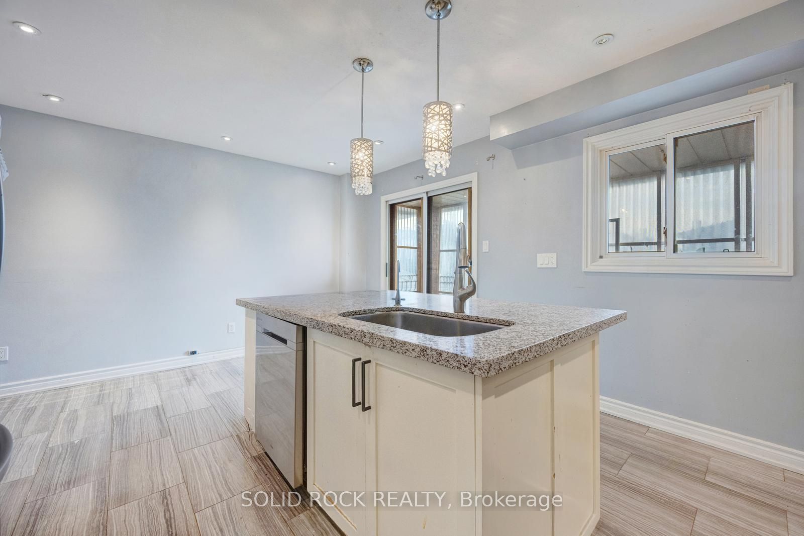 18 Maple Bush Avenue Property Photo 14