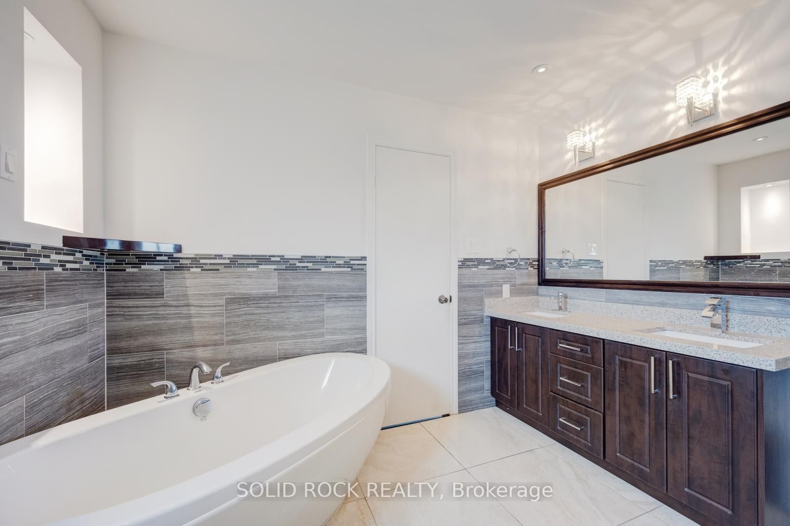 18 Maple Bush Avenue Property Photo 26