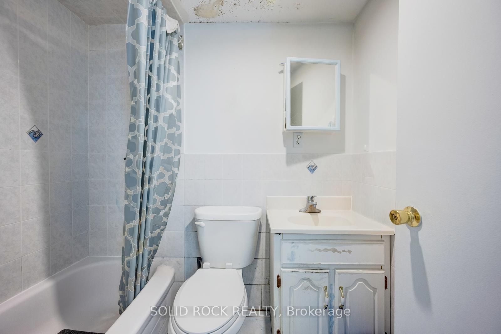 18 Maple Bush Avenue Property Photo 42