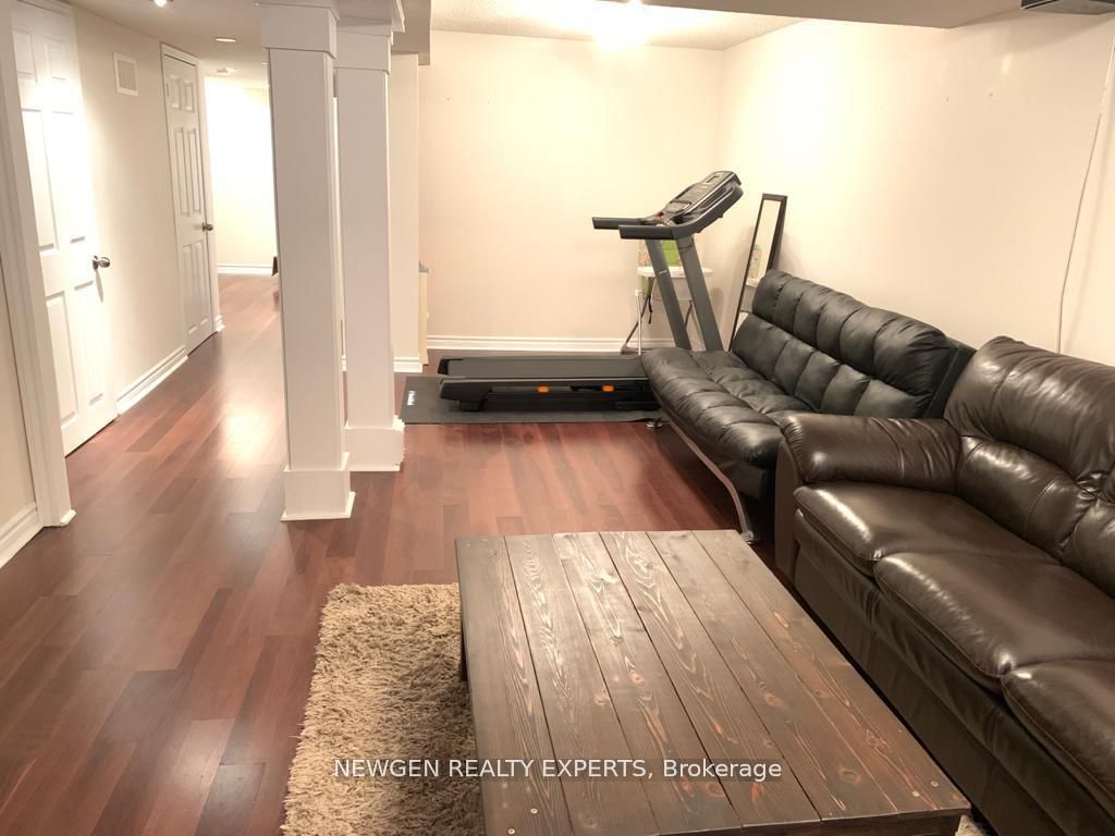 3330 Snowball Road E Property Photo 12