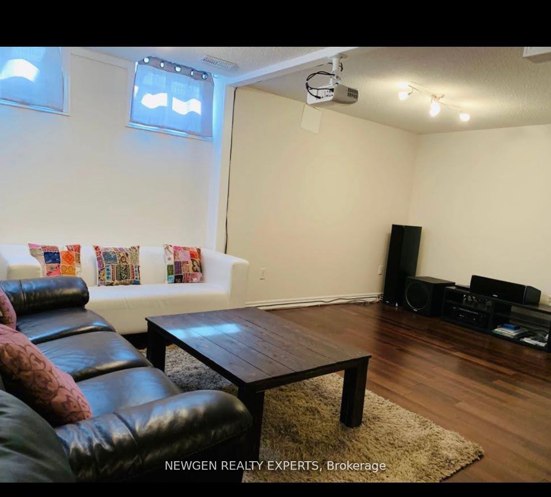 3330 Snowball Road E Property Photo 14