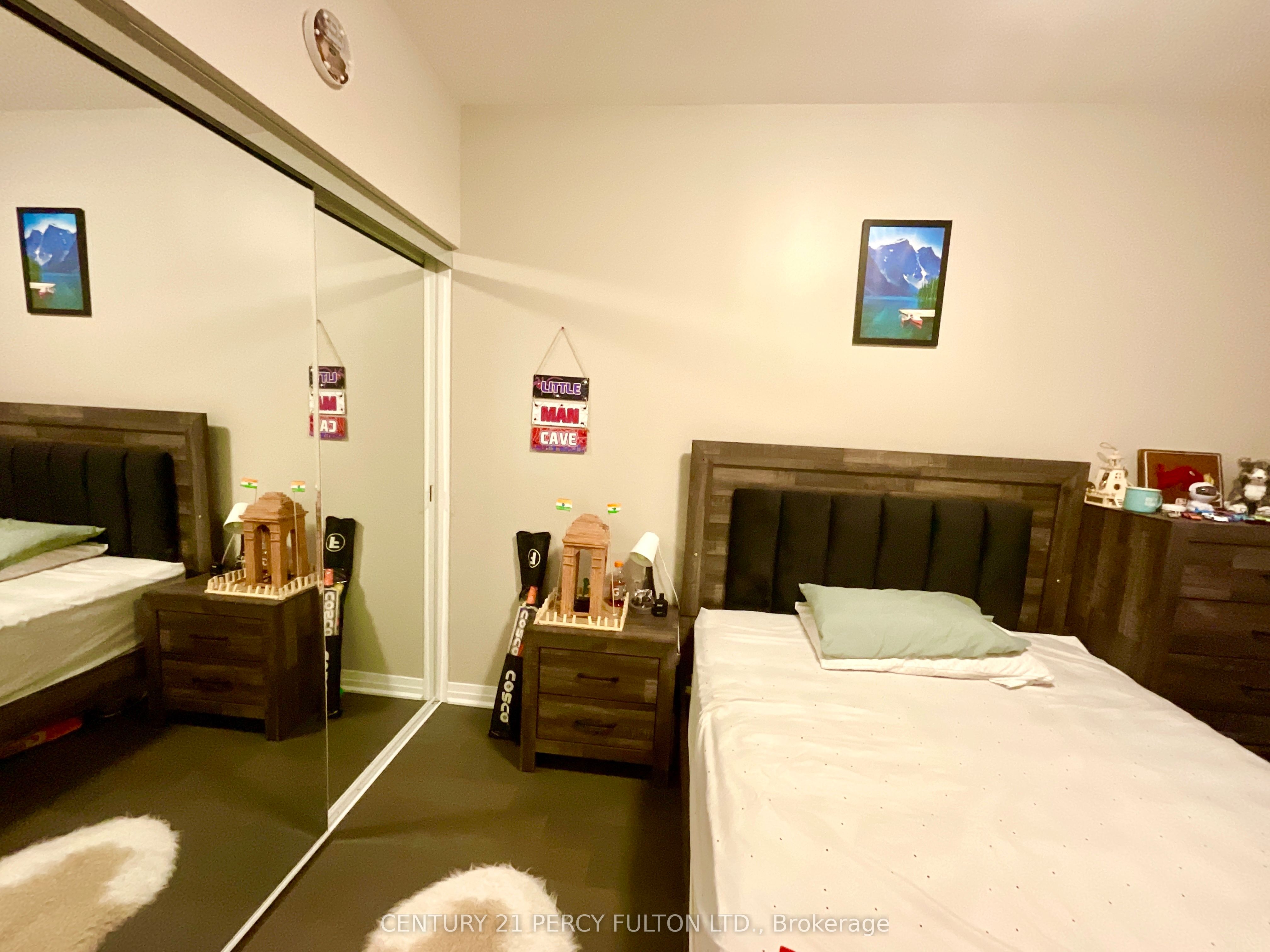 470 Gordon Krantz Avenue 112 Property Photo 15