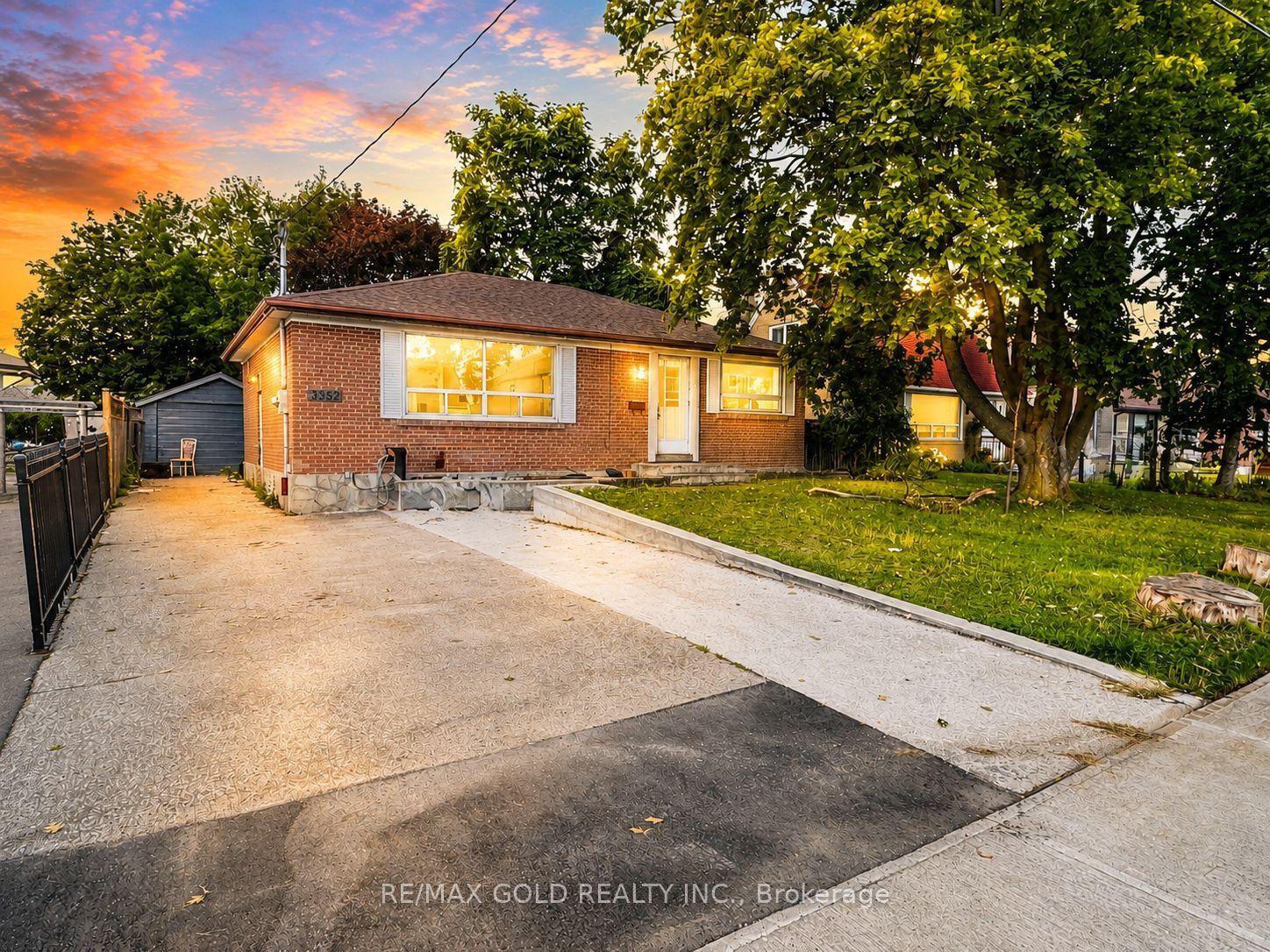 3352 Etude Drive Property Photo 1