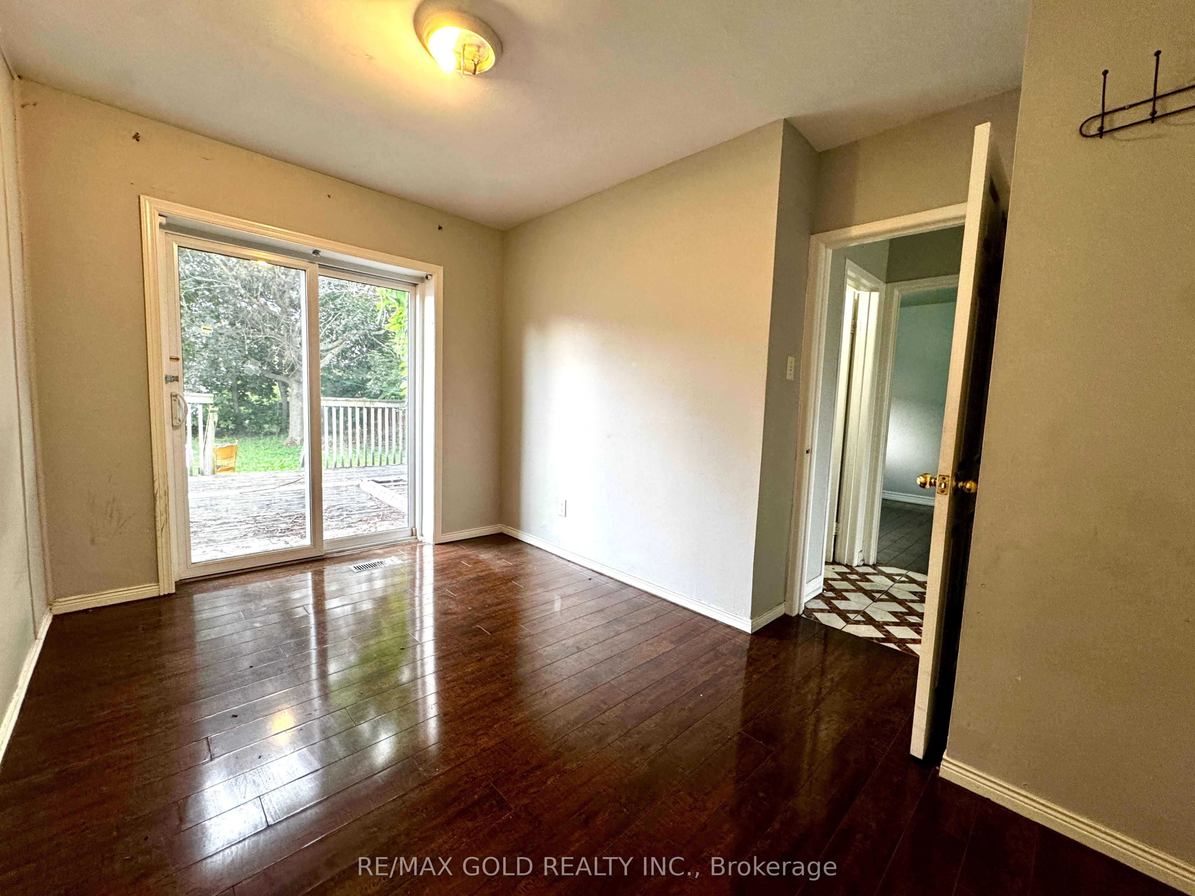 3352 Etude Drive Property Photo 15