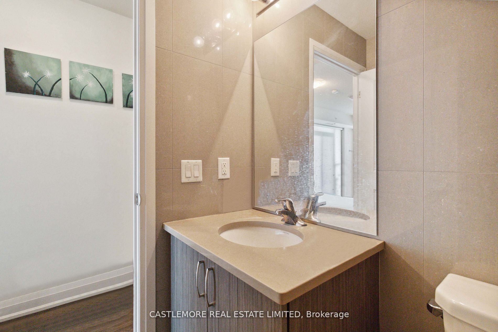 65 Yorkand Boulevard 502 Property Photo 10