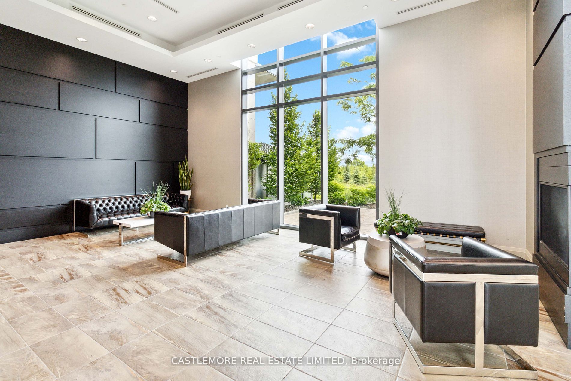 65 Yorkand Boulevard 502 Property Photo 13