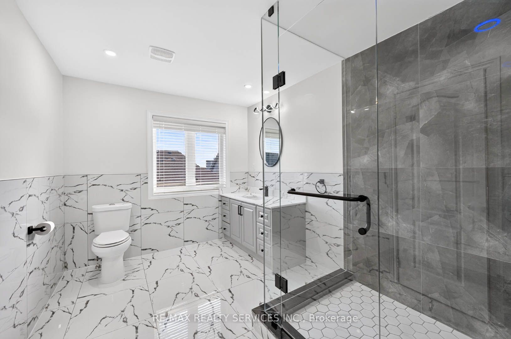 21 Tatra Crescent Property Photo 31
