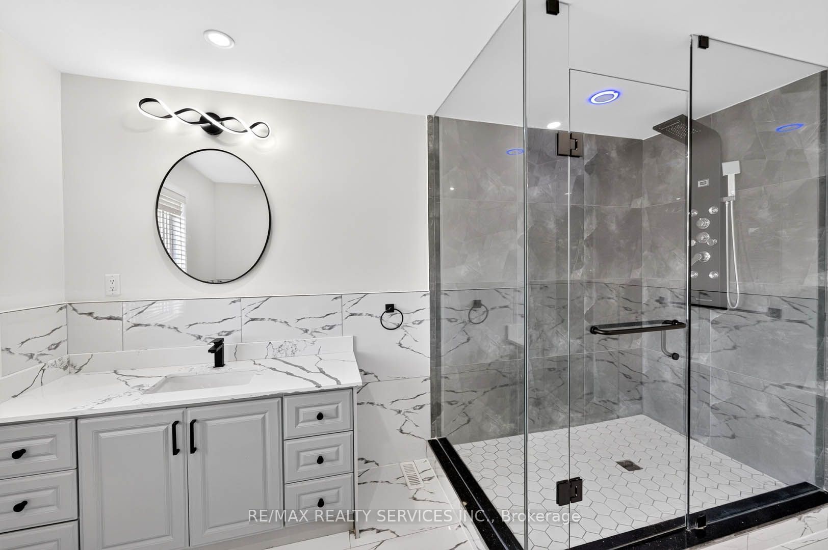 21 Tatra Crescent Property Photo 33