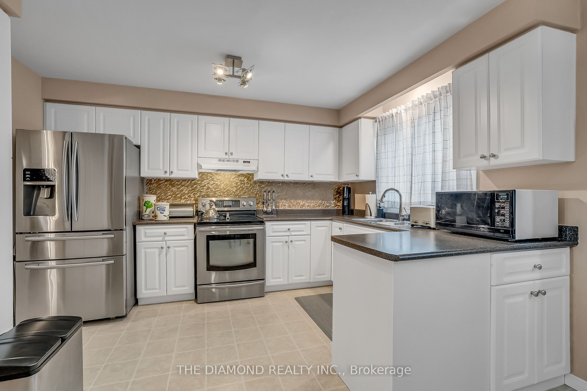1755 Rathburn Road E 82 Property Photo 19