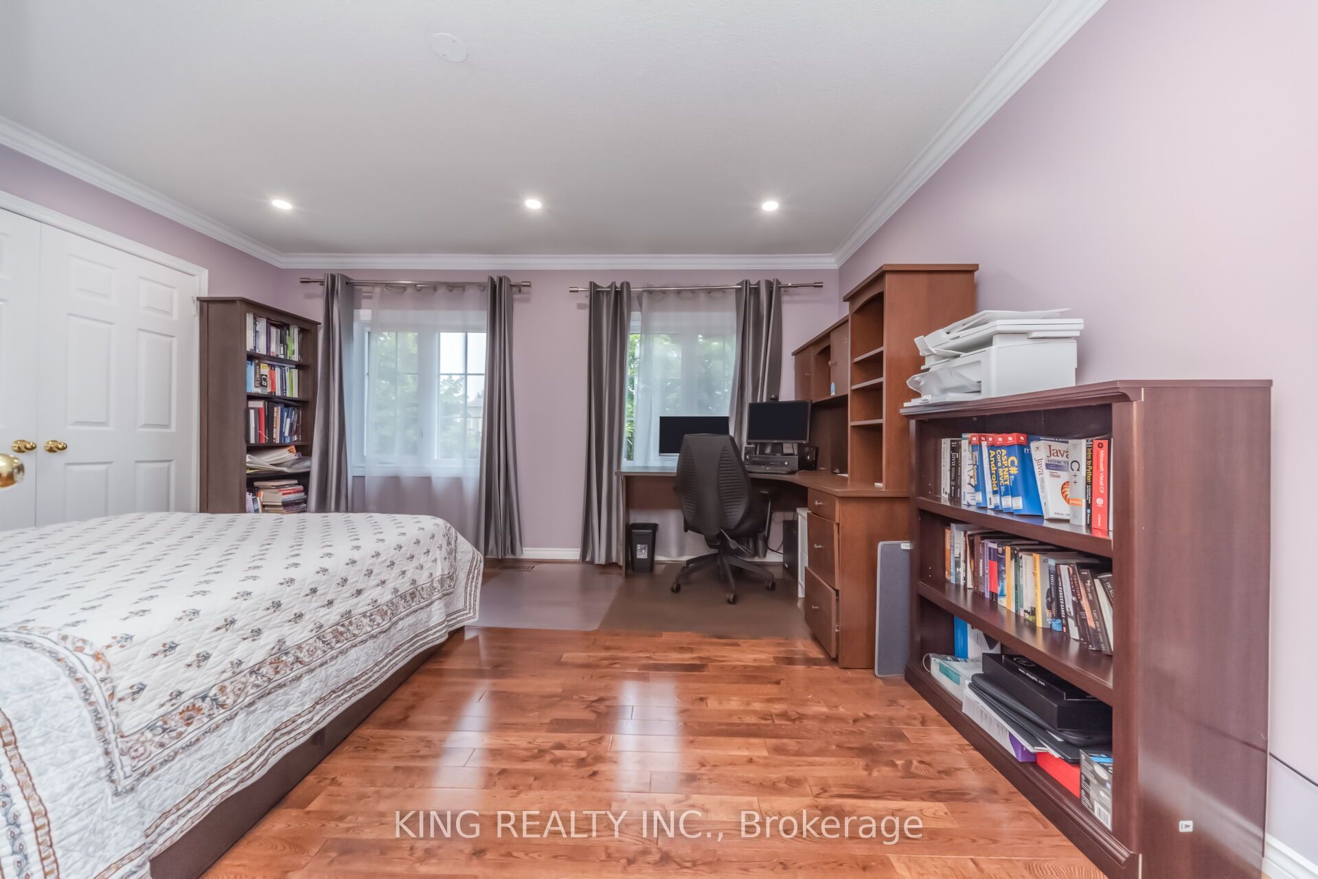 1427 Grossi Street Property Photo 26