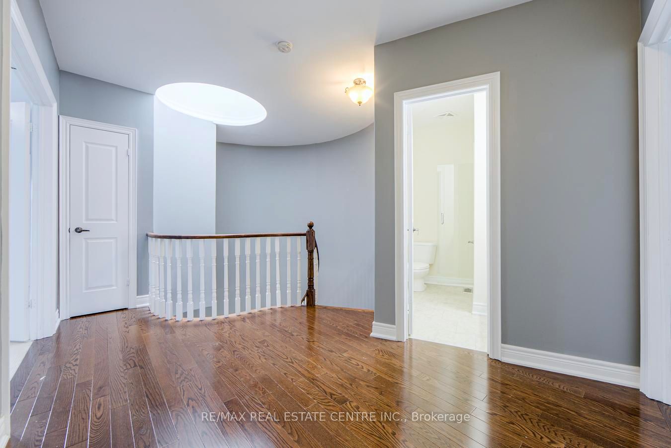 9075 Derry Road Property Photo 32