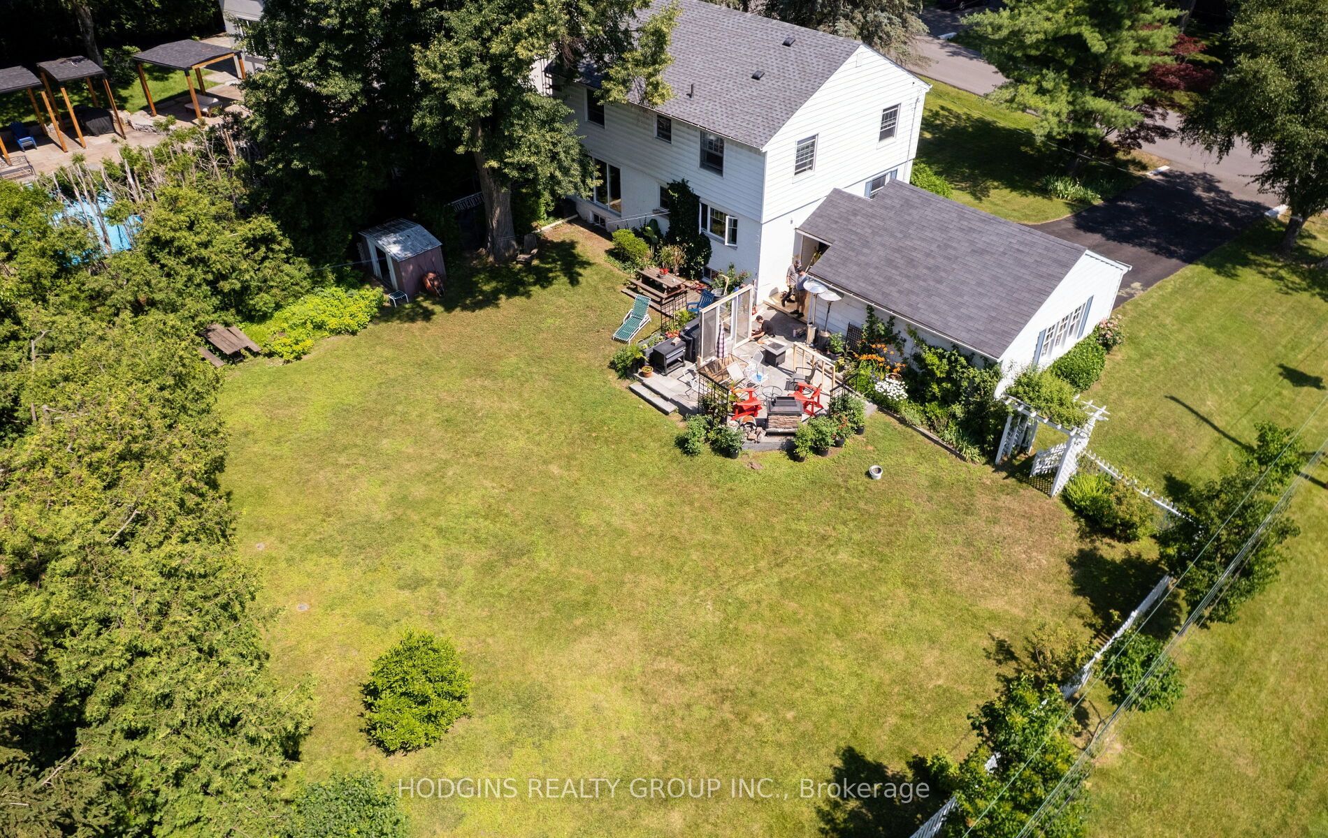 1558 Broadmoor Avenue Property Photo 35