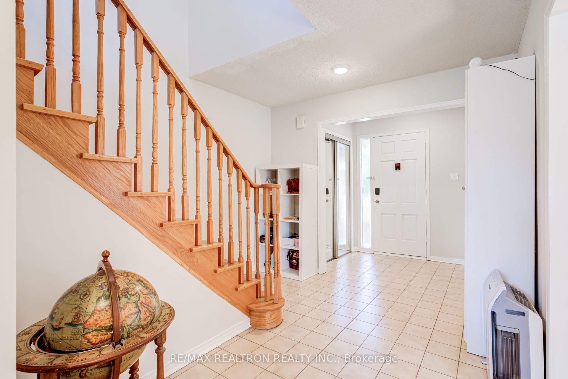 4379 Radisson Crescent Property Photo 2