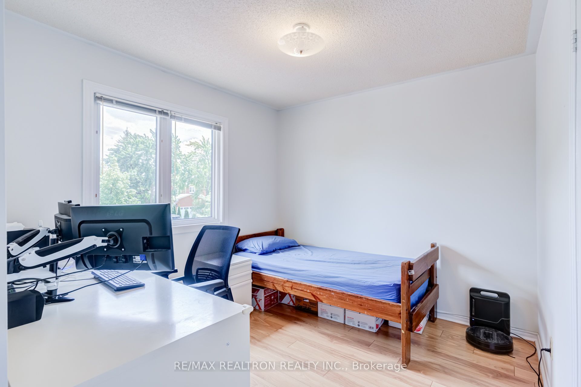 4379 Radisson Crescent Property Photo 29