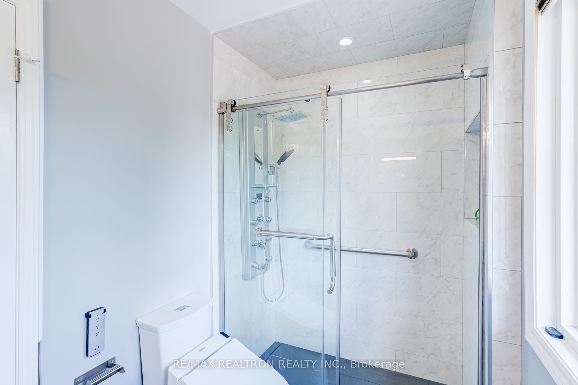 4379 Radisson Crescent Property Photo 31