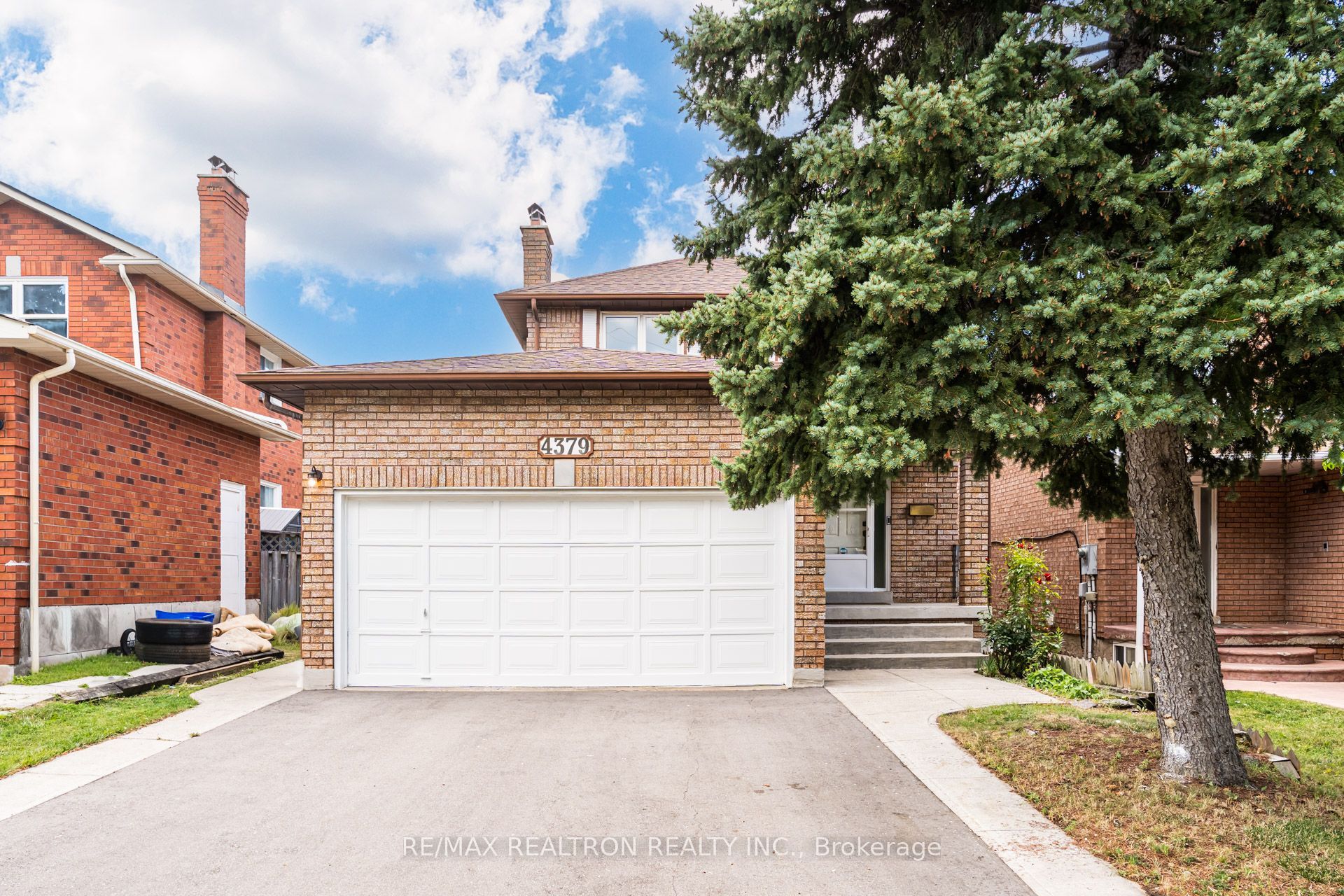 4379 Radisson Crescent Property Photo 40